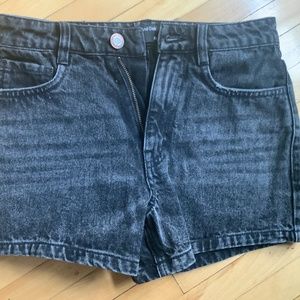 Frank and Oak Short - NWOT